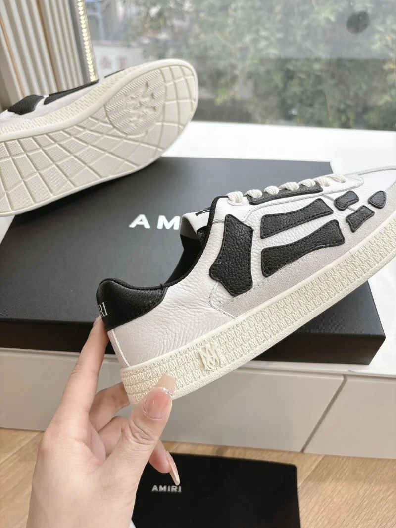 Versatile Amiri Shoes 10619