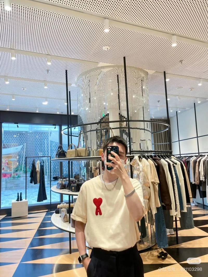 Sleek Amiri T-Shirts 163877