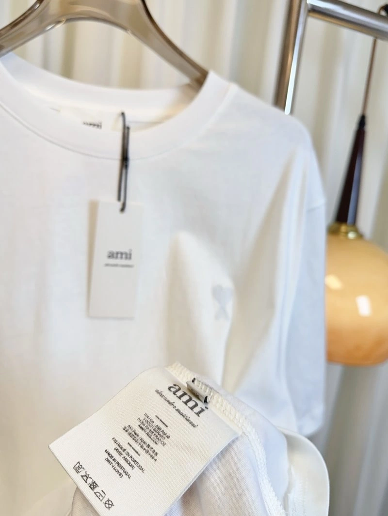 Amiri T-Shirts Versatile 151963