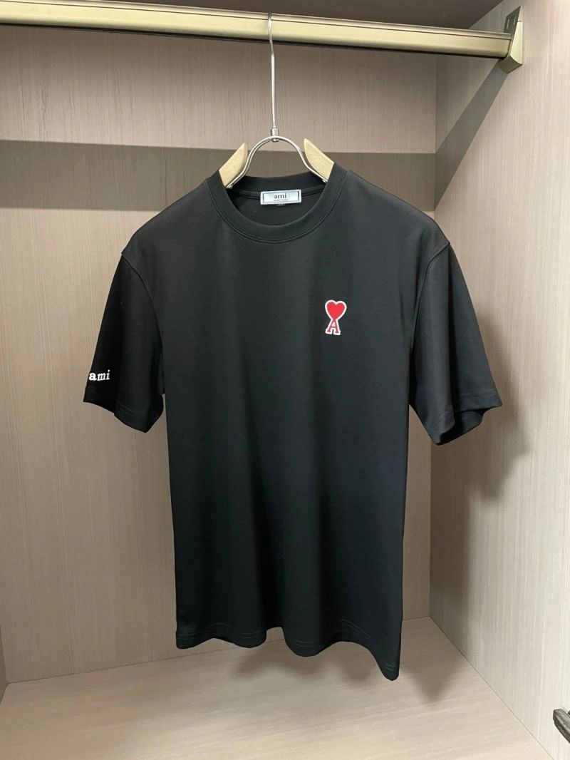 UrbanChic Amiri T-Shirts 161210
