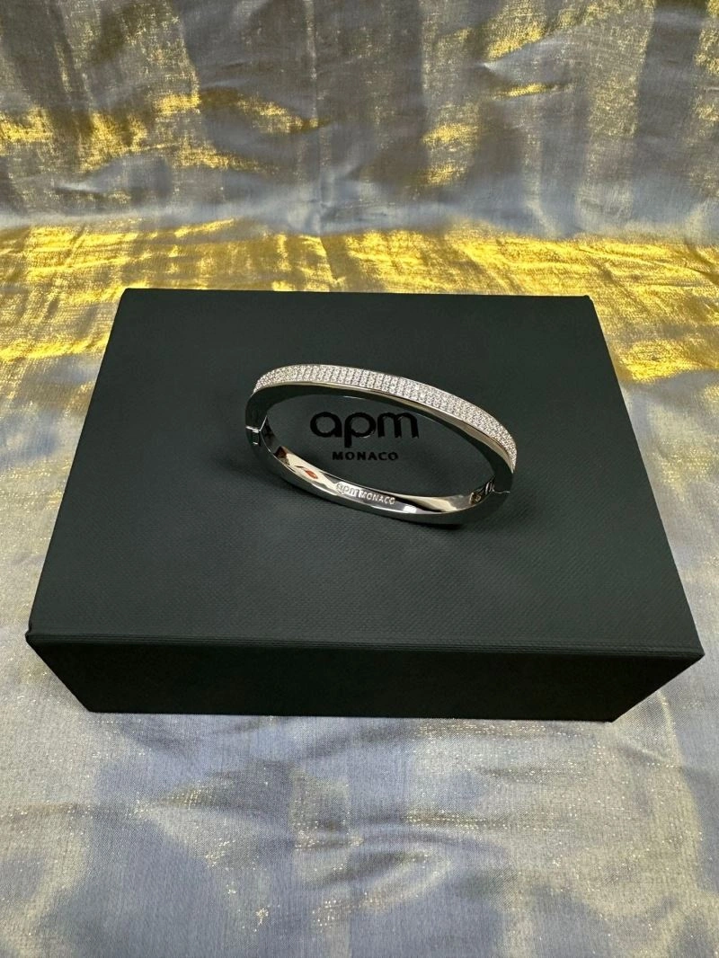 Versatile Apm Bracelets 215371