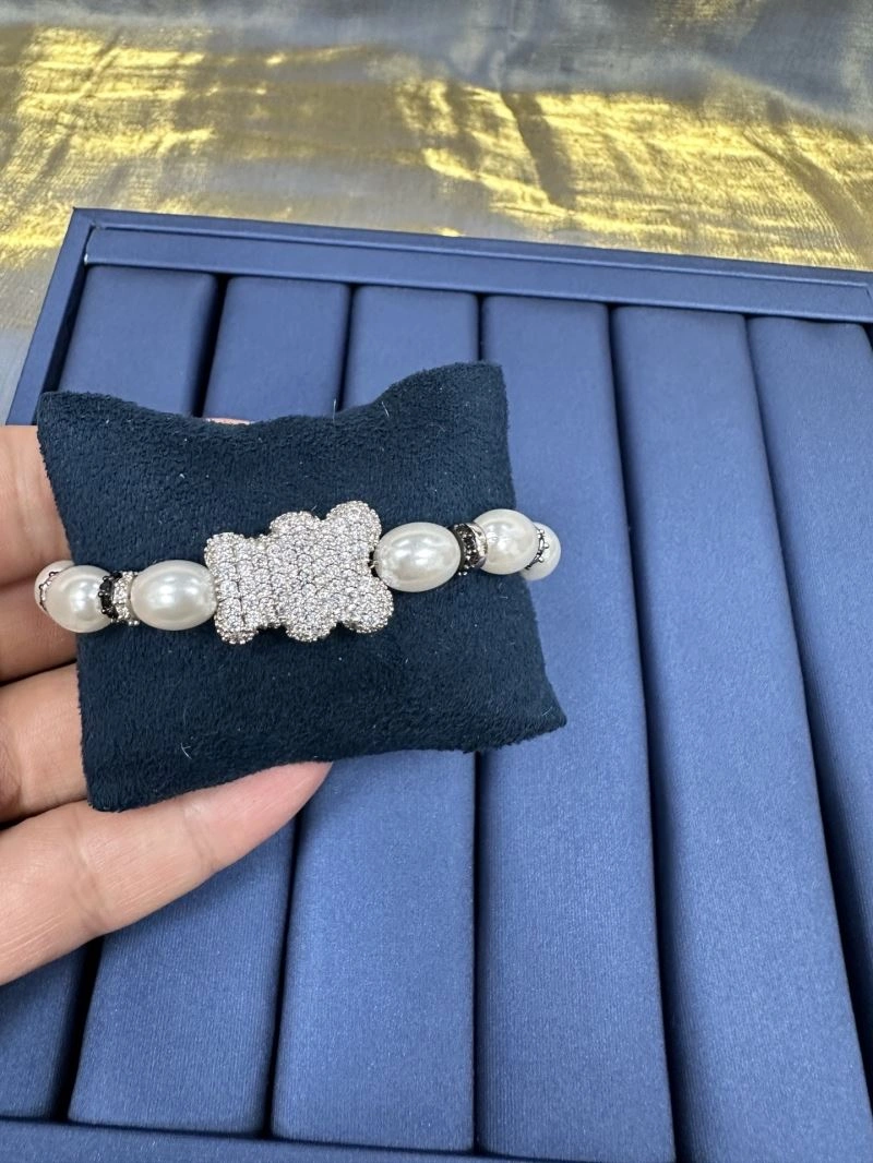 Cozy Apm Bracelets 215393
