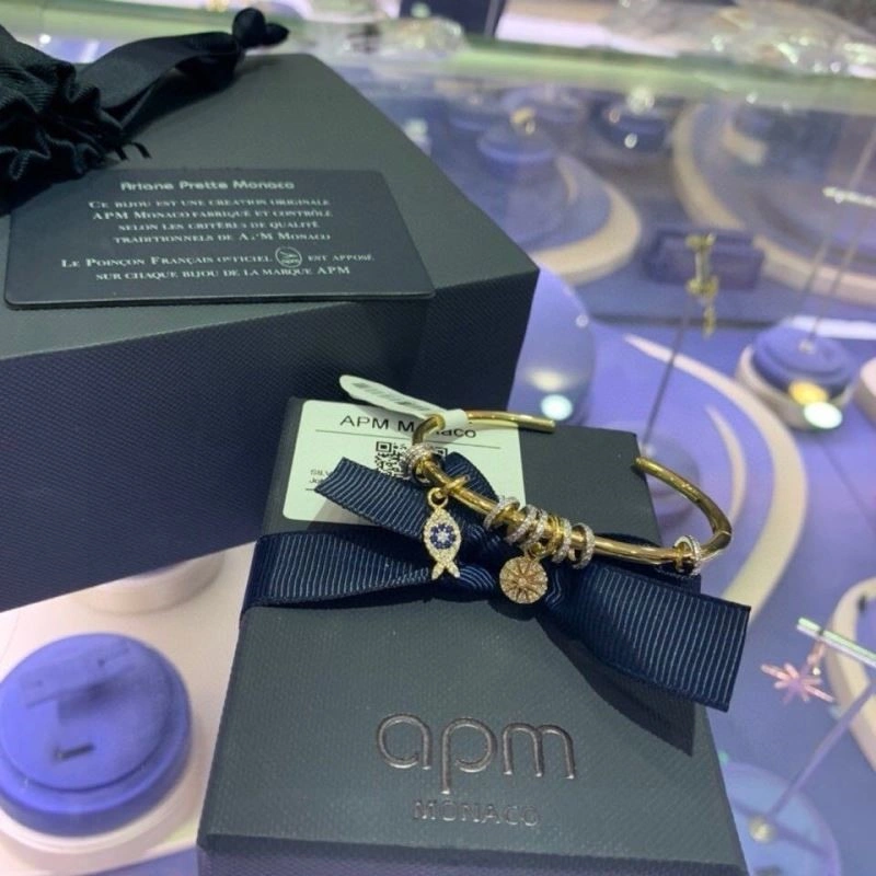 Apm Bracelets Versatile 215063