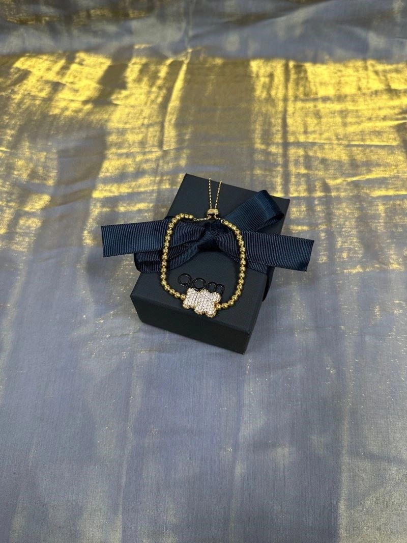 Stylish Apm Bracelets 215061