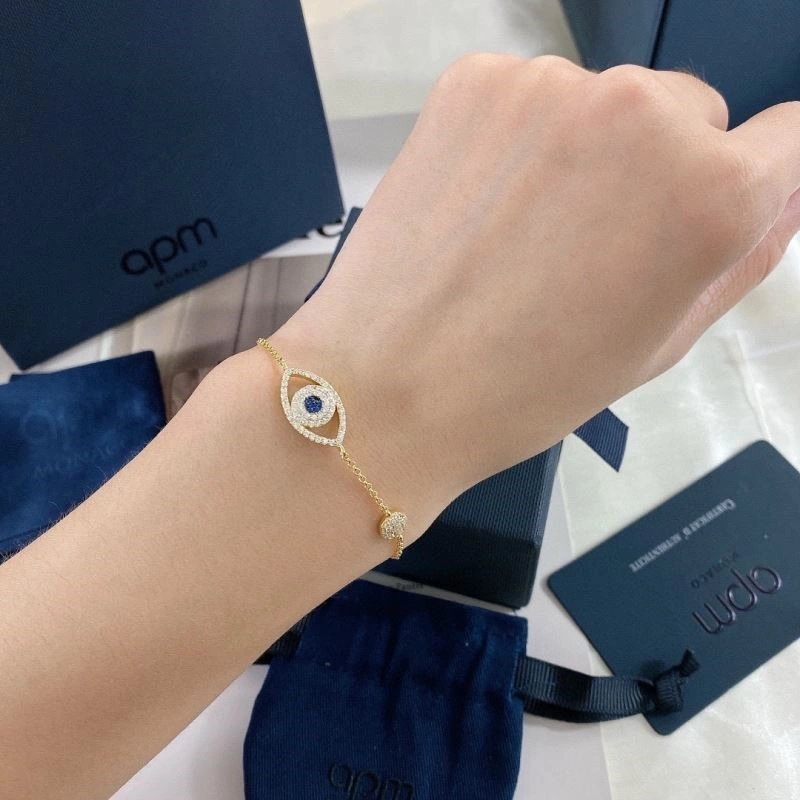 EyeCatching Apm Bracelets 215055