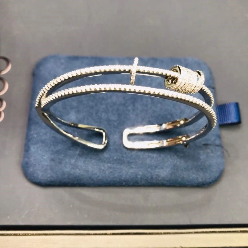 Apm Bracelets Breathable 214947