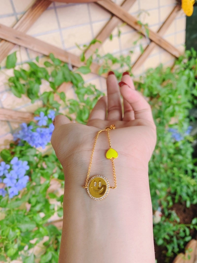 EyeCatching Apm Bracelets 214816