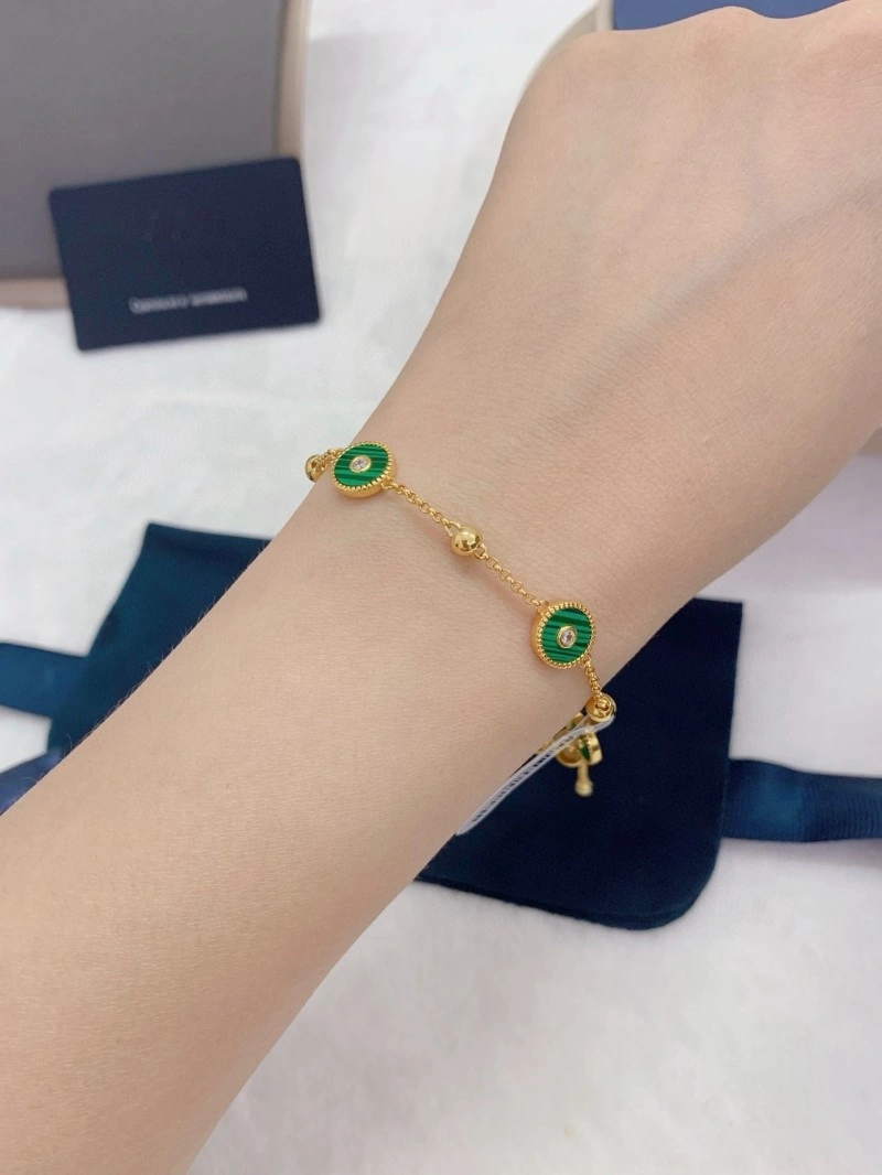 Apm Bracelets HighQuality 214729