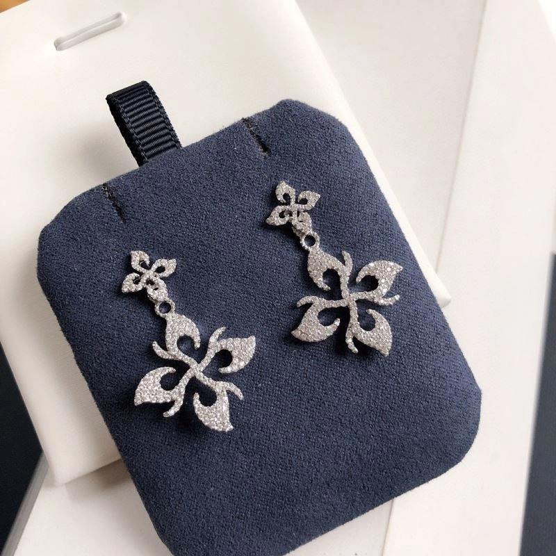 Apm Earrings Refined 215402