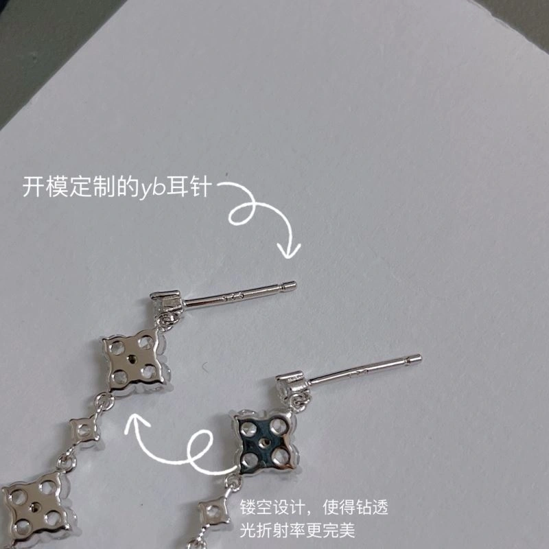 TimelessDesign Apm Earrings 215386