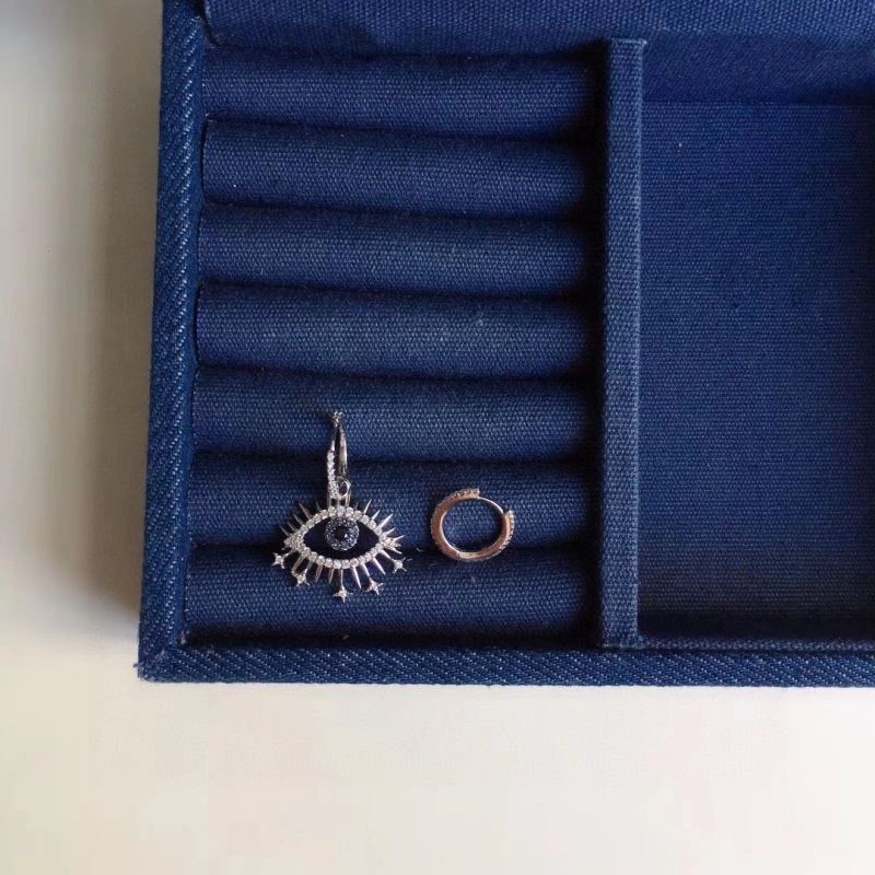 Unique Apm Earrings 215412