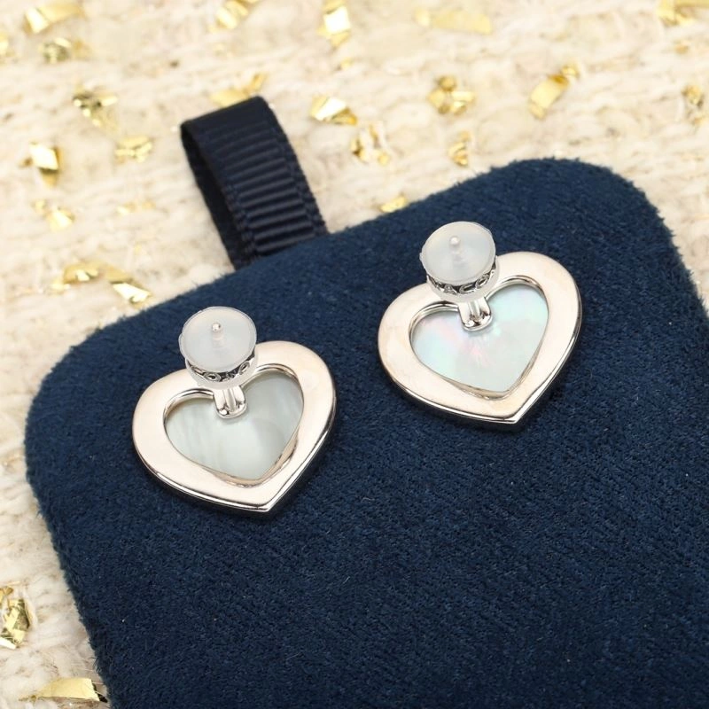 MoistureWicking Apm Earrings 215370
