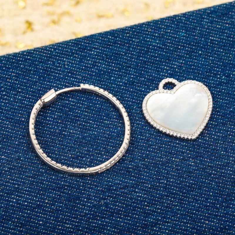 Contemporary Apm Earrings 215366