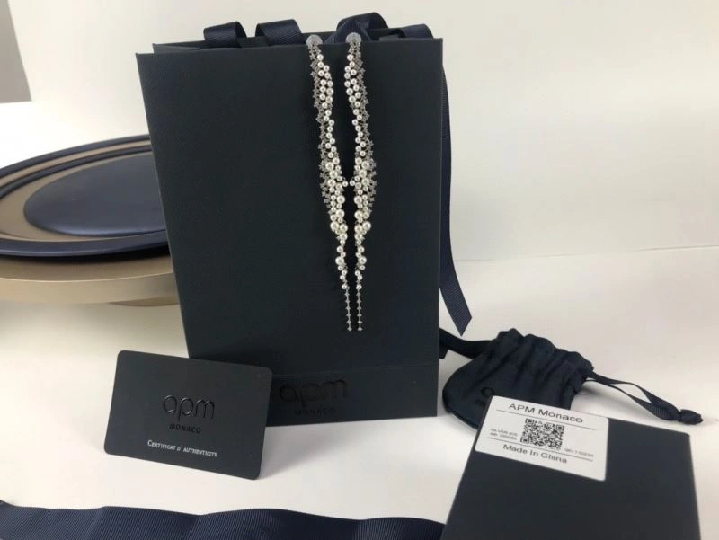 Apm Earrings WellDesigned 215333