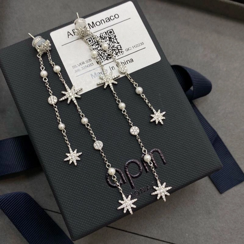 Apm Earrings Attractive 215317