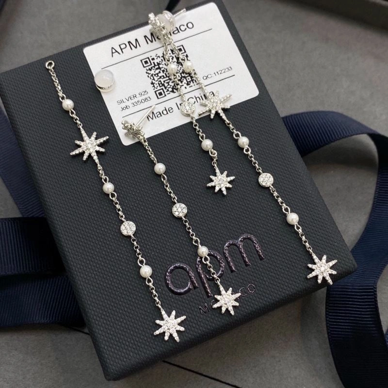 Apm Earrings Attractive 215317