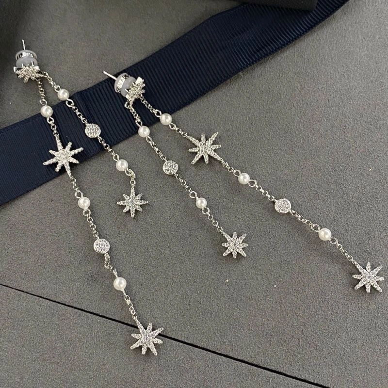 Apm Earrings Attractive 215317