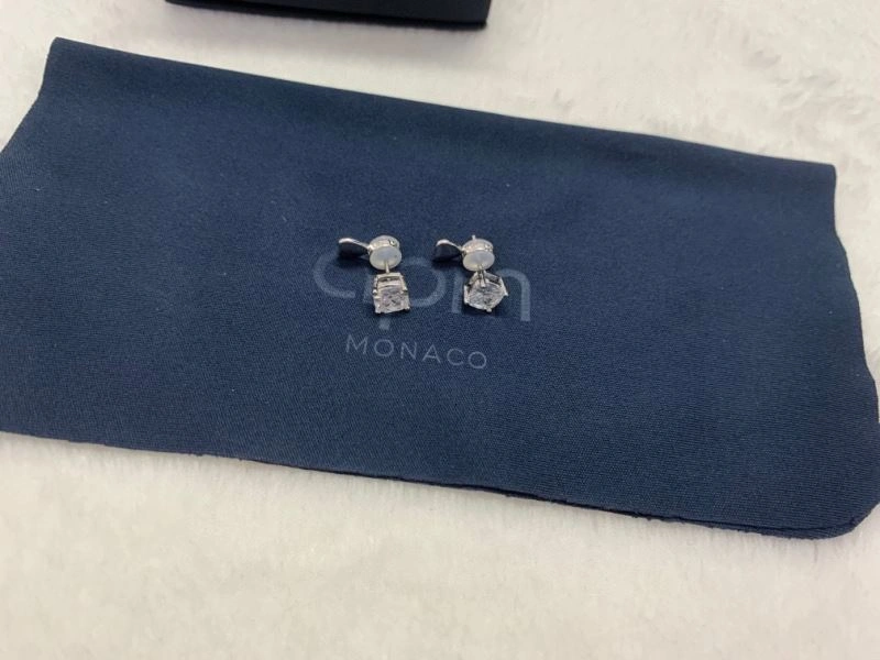 Apm Earrings FreshLook 215285