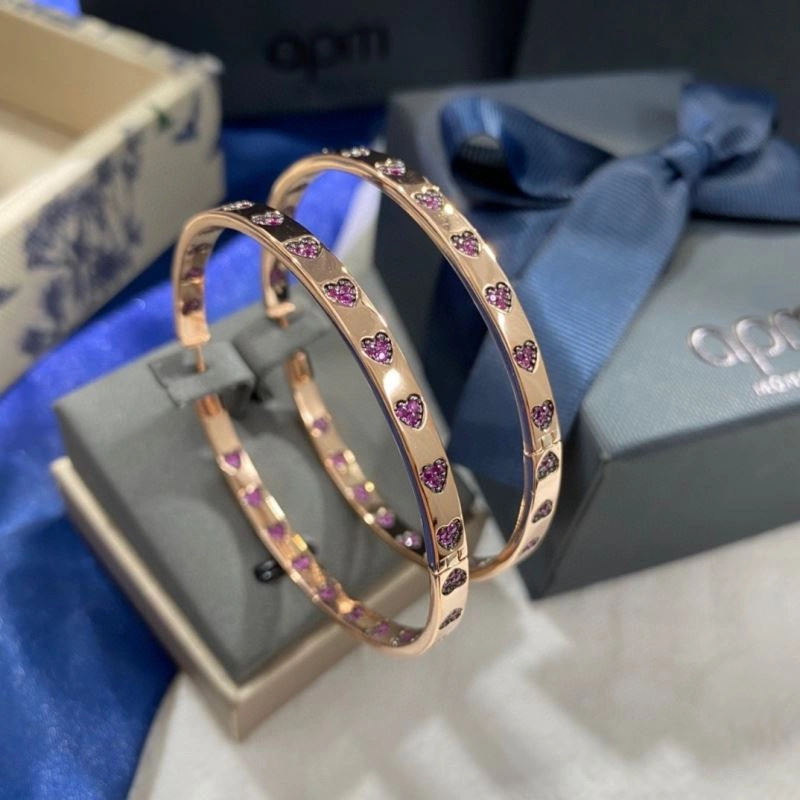 Comfortable Apm Earrings 215288
