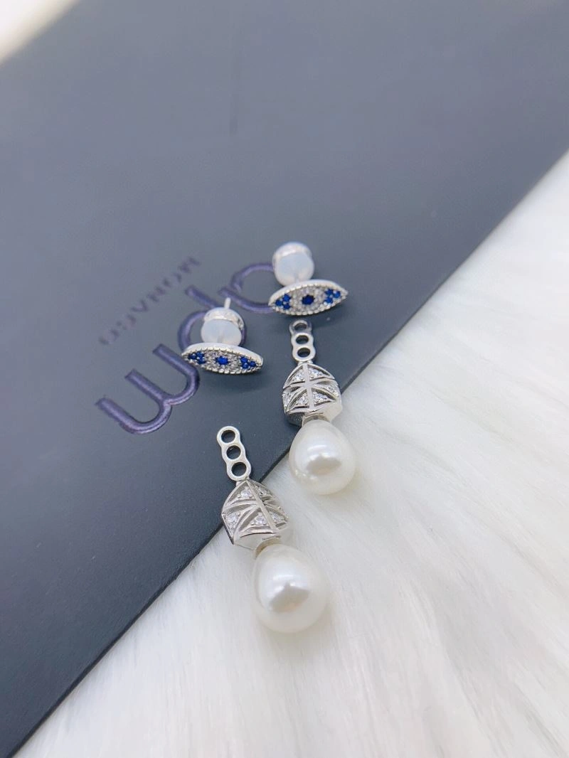 Breathable Apm Earrings 215280