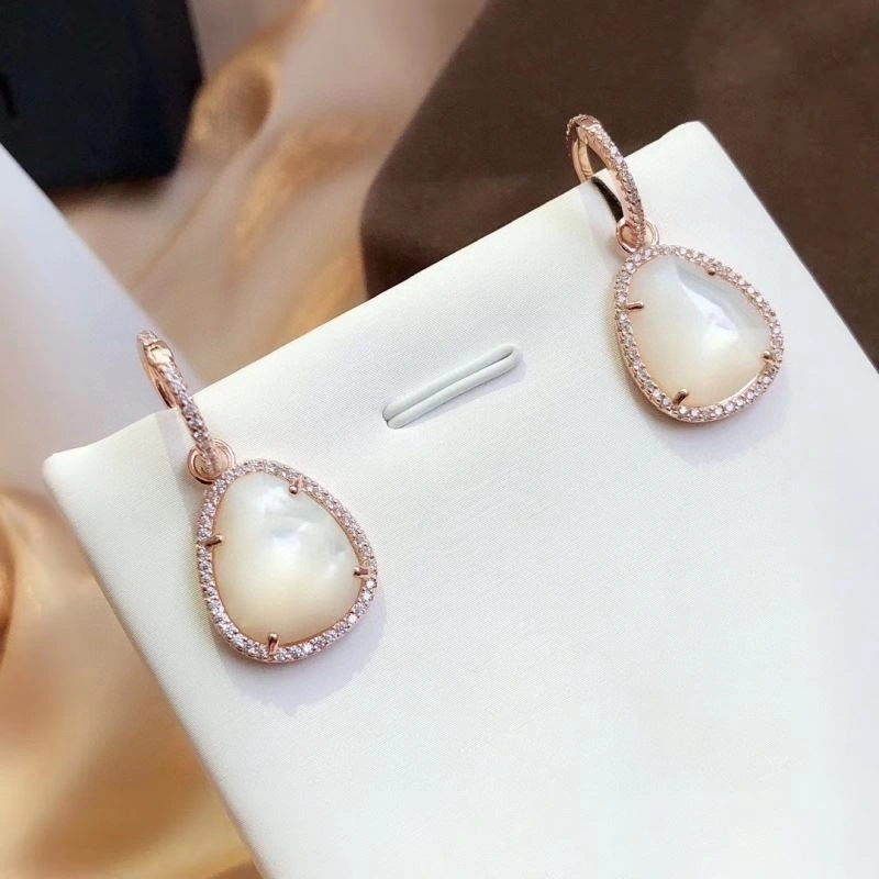 Apm Earrings MoistureWicking 215257