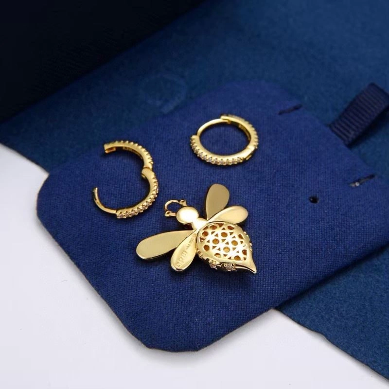 Fashionable Apm Earrings 215241