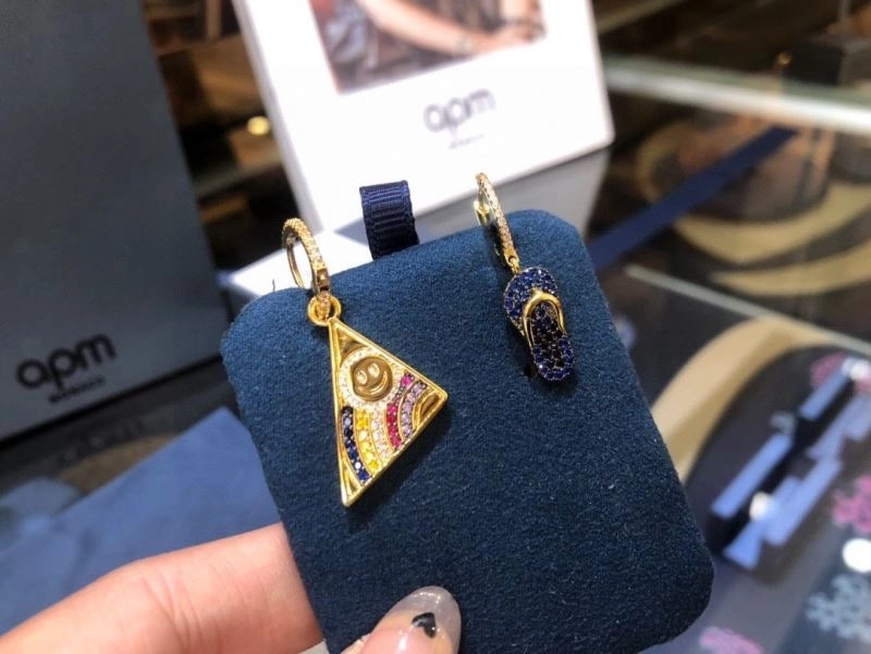 Apm Earrings EyeCatching 215234