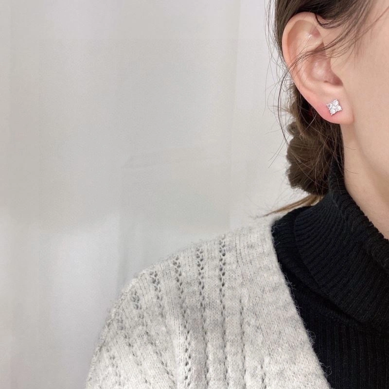 OdorResistant Apm Earrings 215238