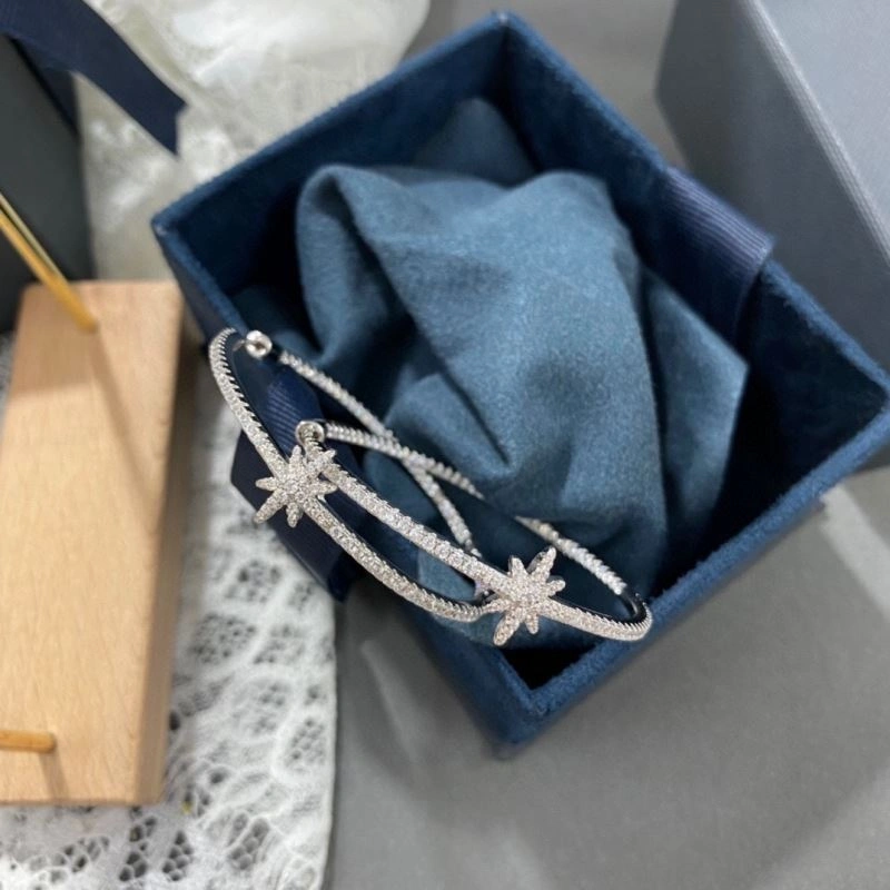 Upgraded Apm Earrings 215231