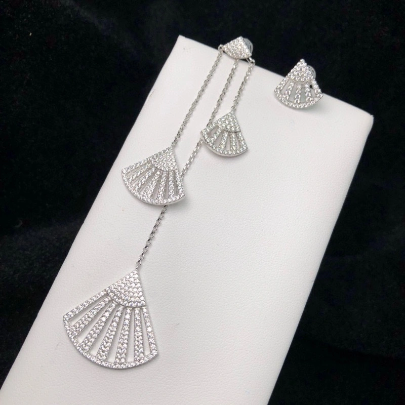 Versatile Apm Earrings 215237