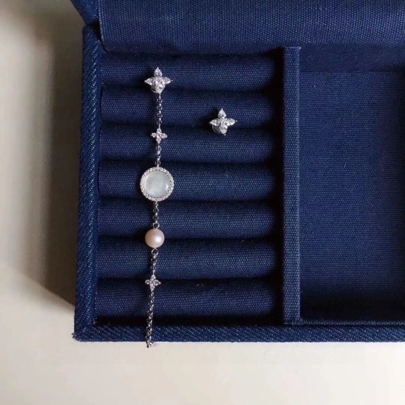 Practical Apm Earrings 215278