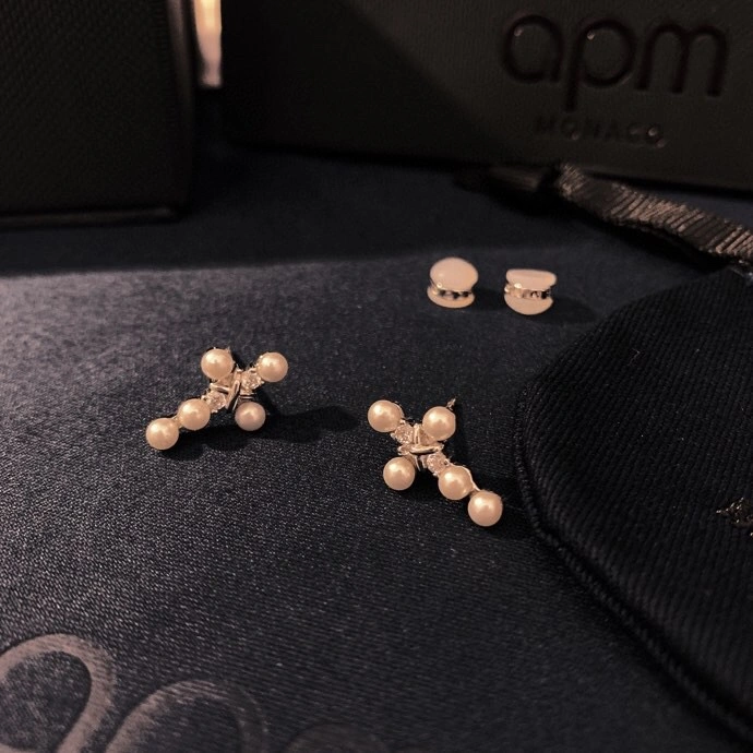 Youthful Apm Earrings 215128