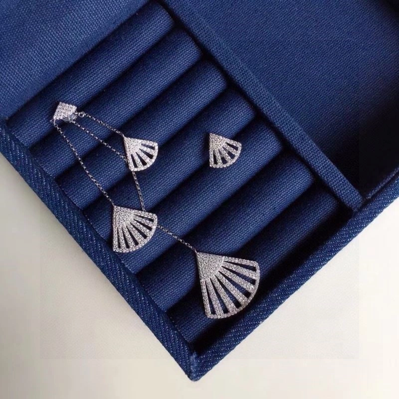 Youthful Apm Earrings 215086