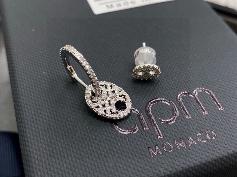 Sporty Apm Earrings 215025