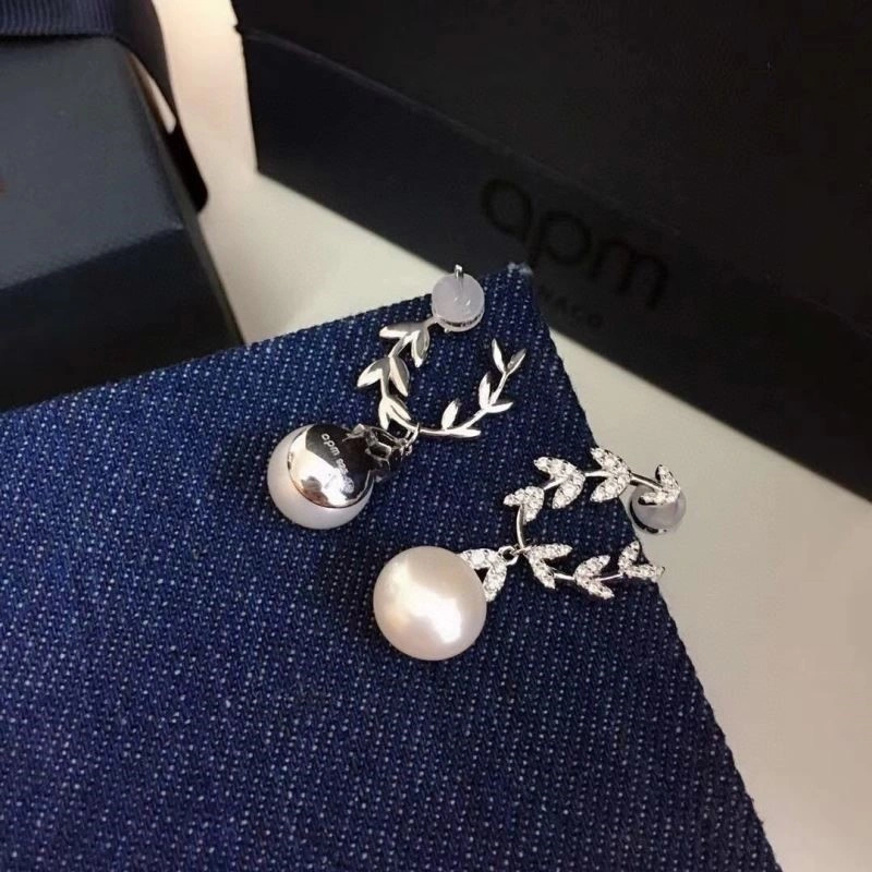 Sleek Apm Earrings 215028