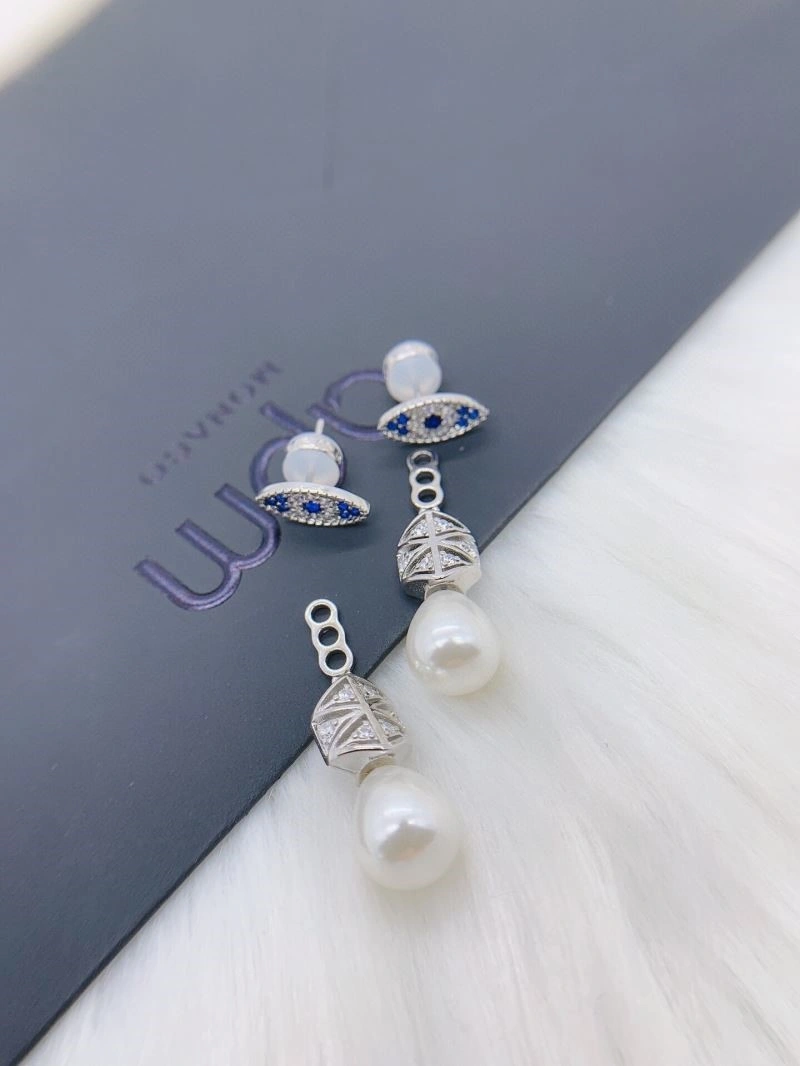 Apm Earrings HighPerformance 215000