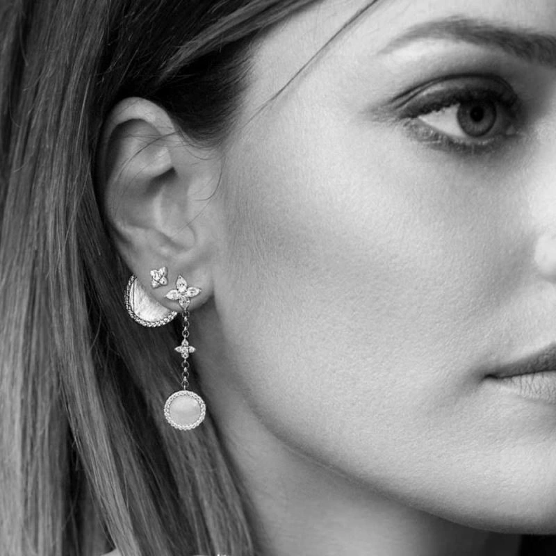 Apm Earrings Lightweight 214899