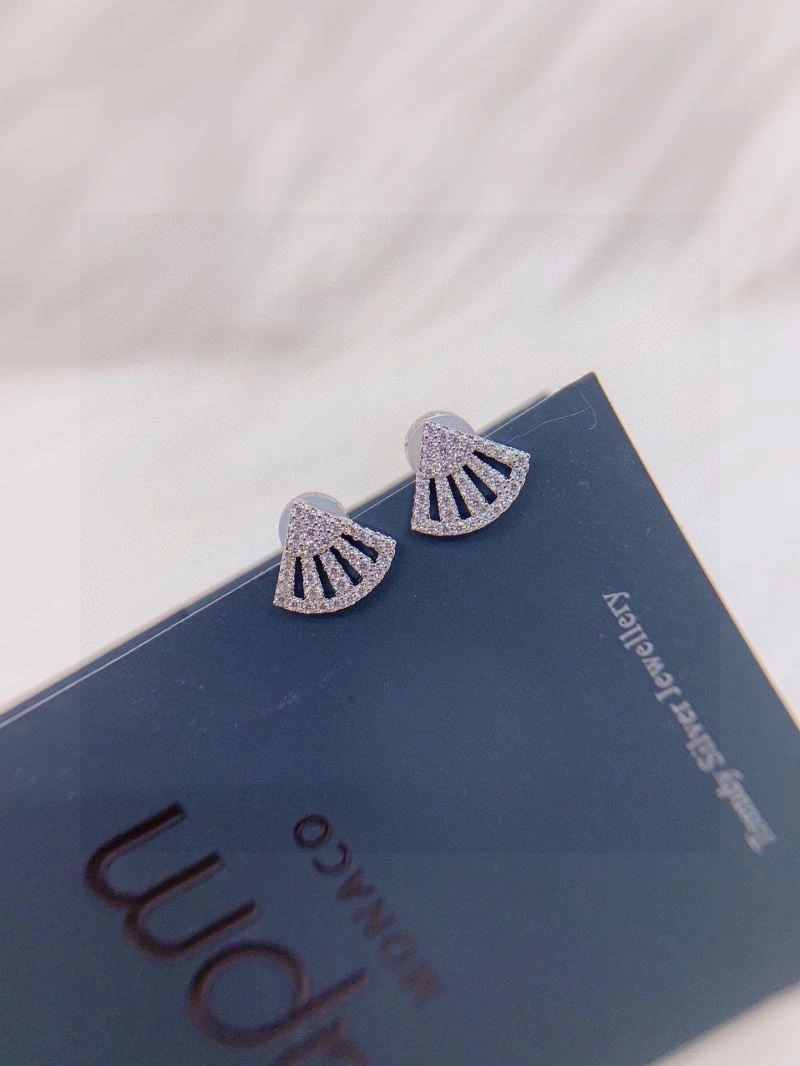 Apm Earrings Lightweight 214897