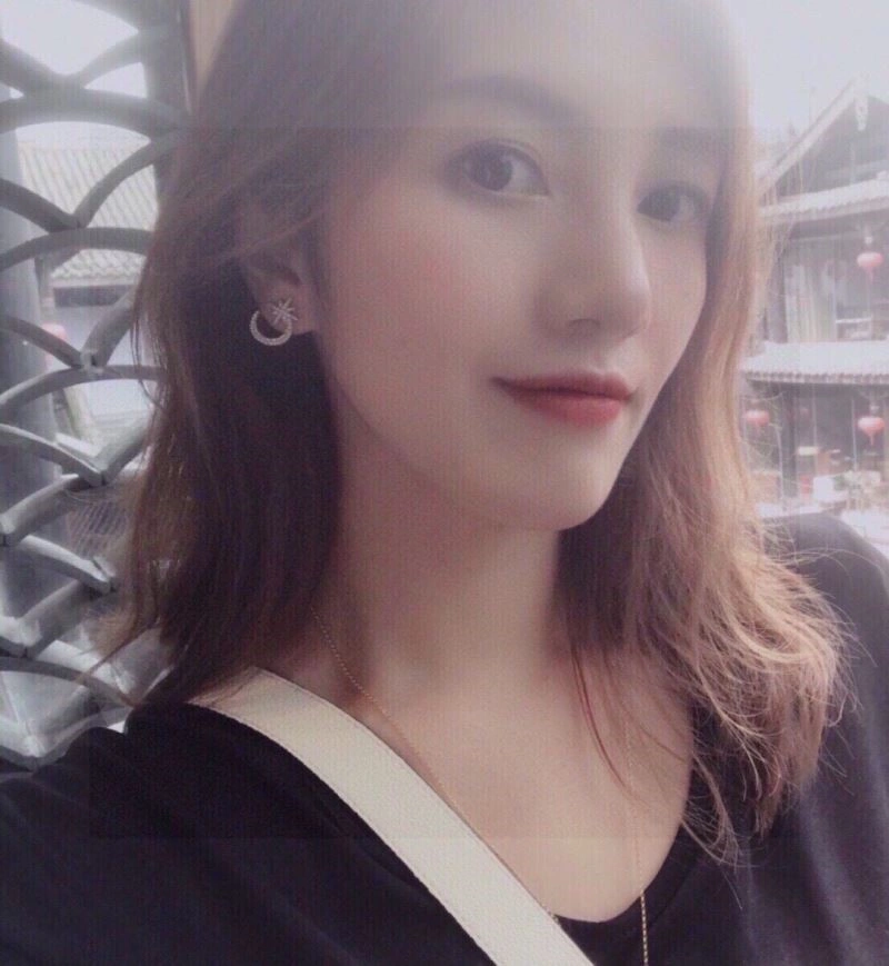 Apm Earrings ZeroBulk 214894