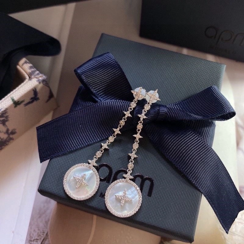 Apm Earrings Durable 214800