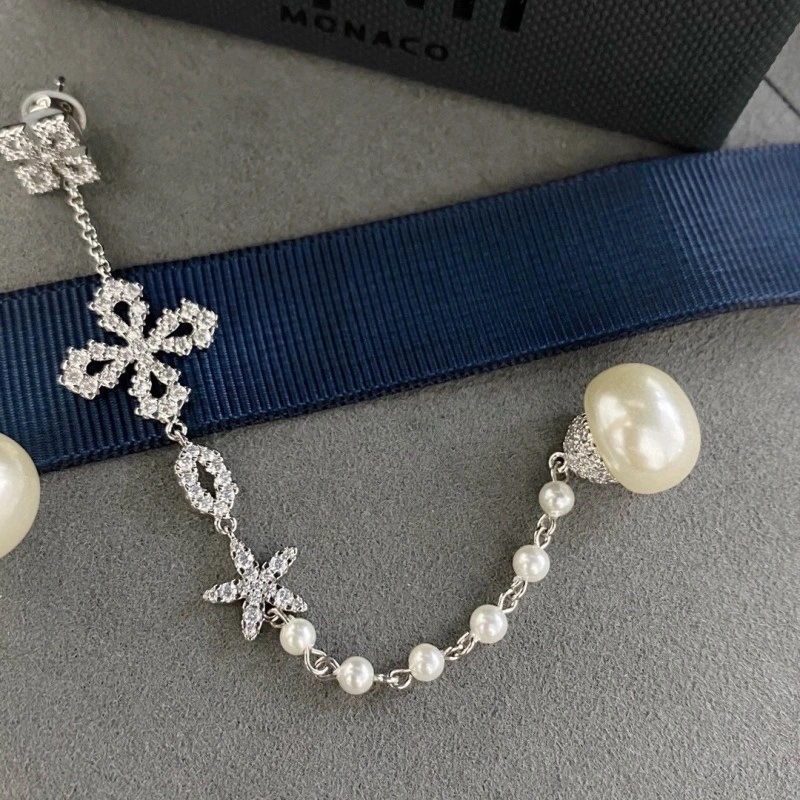 Classic Apm Earrings 214798