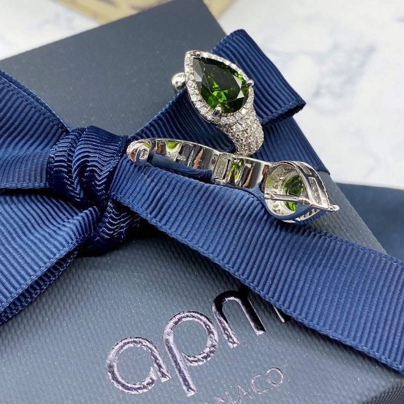Apm Earrings Attractive 214711