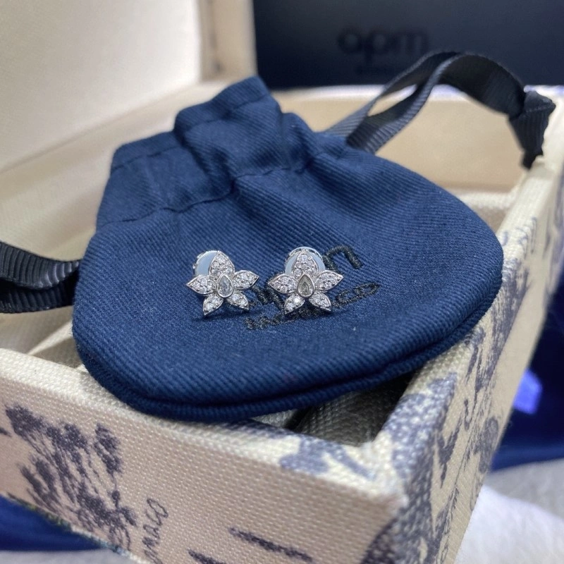 Apm Earrings MoistureWicking 214707