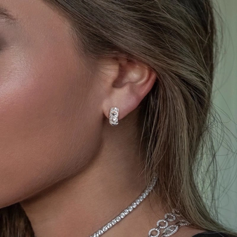 Apm Earrings Supportive 214708