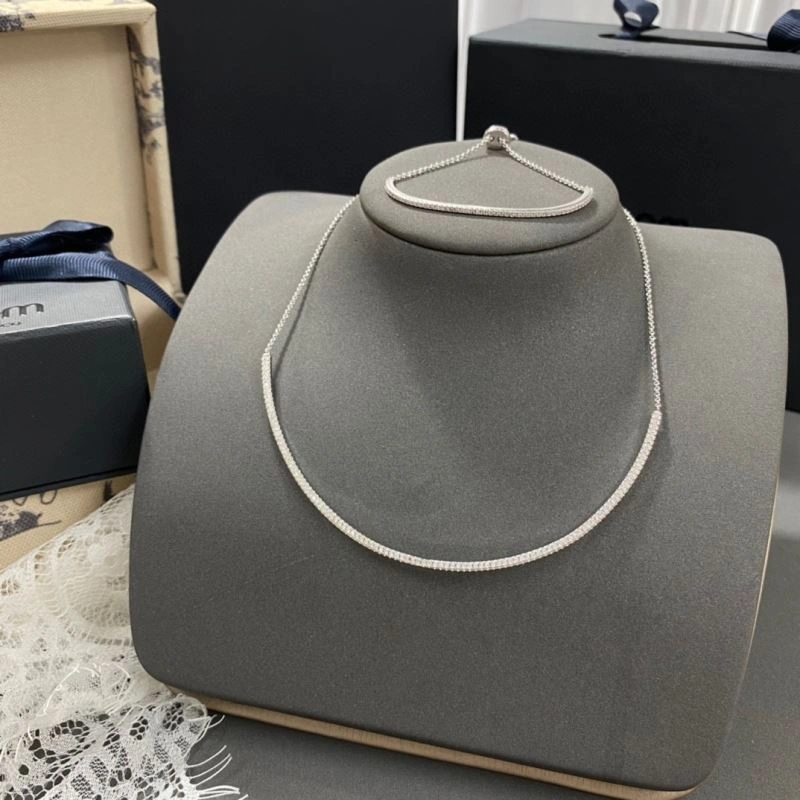 Apm Necklaces WeatherProof 215414
