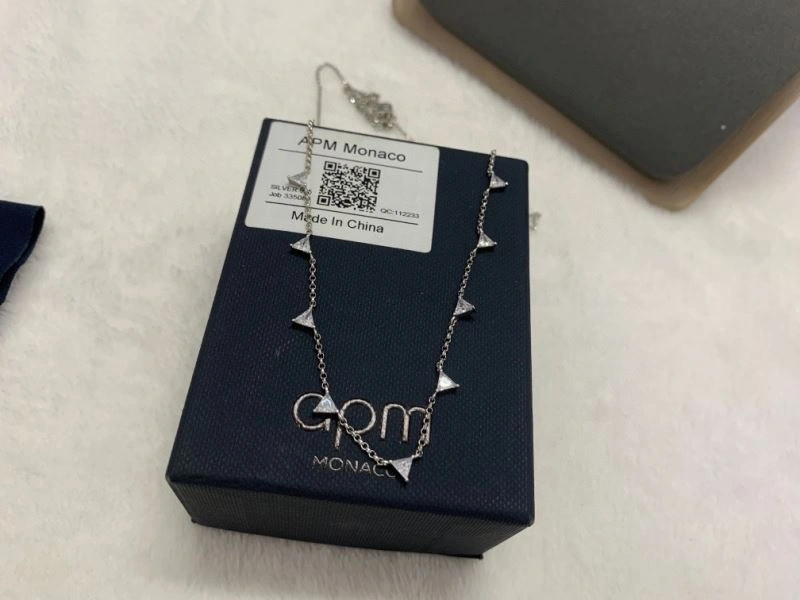 Youthful Apm Necklaces 215405