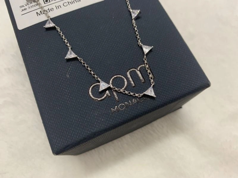 Youthful Apm Necklaces 215405