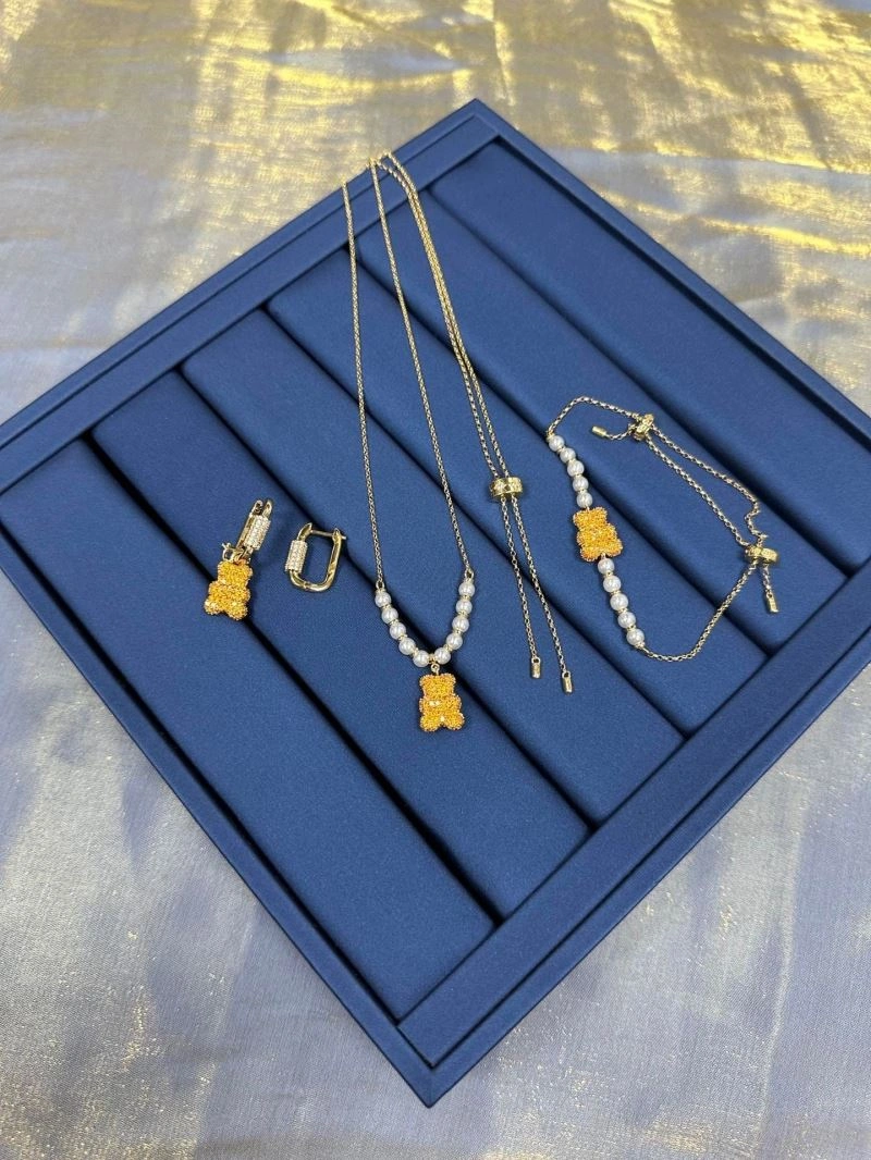 FreshLook Apm Necklaces 215358