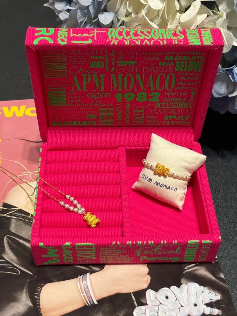 FreshLook Apm Necklaces 215358