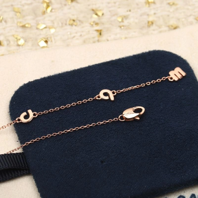 Apm Necklaces Refined 215339